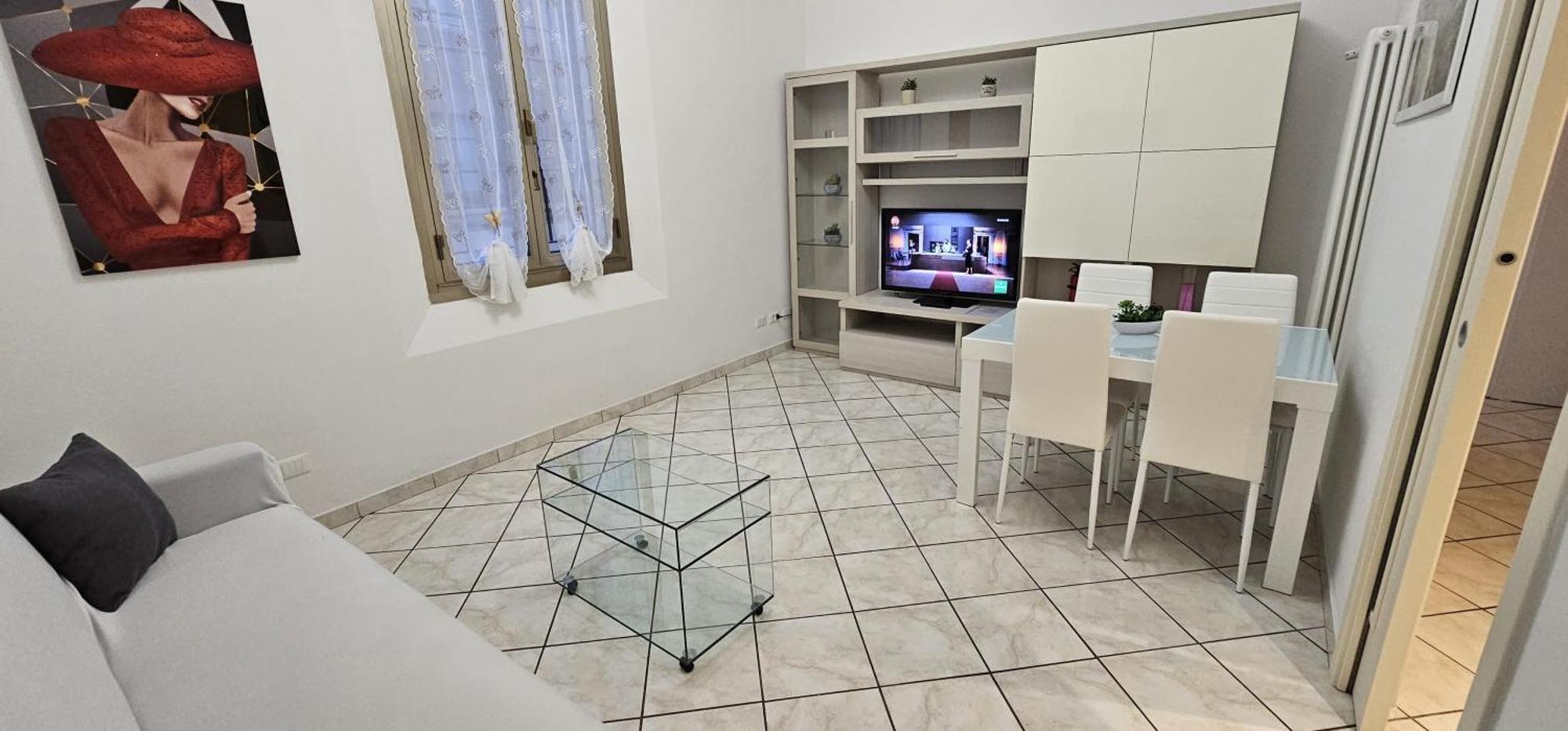 Luxury Station Apartment Bologna Bagian luar foto